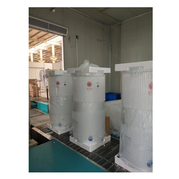 Màquina d'ompliment de líquids per a ampolla d'aigua de 1000-2000 bph 3 en 1 fabricada a la Xina per a la creació d'una planta embotelladora d'aigua 